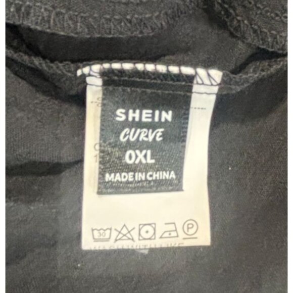 Shein Curve Black Elastic Waist Womens Shorts OXL 100% Polyester - Picture 3 of 8